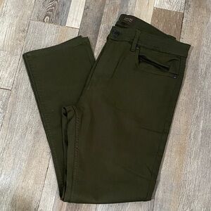 Jachs Olive Green Slim Straight Chinos